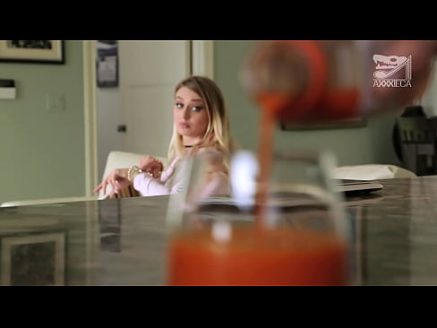 ❤️ 大山雀和緊貓的辣妹從失敗者那裡得到公雞，但非常努力 ️❌ 他媽的視頻 在我們這裡 zh-tw.pornburst.ru ❌️❤